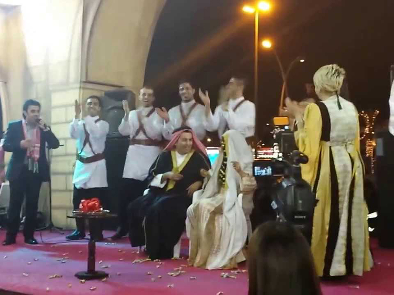 اضغط لمشاهدة الفيديو: عريس أردني يُسقط عروسه أثناء الرقص